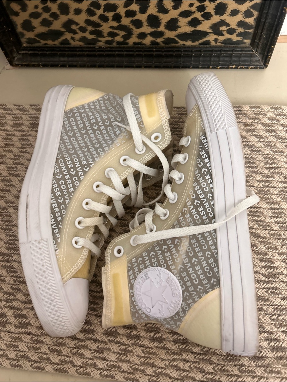 Converse Chuck Taylor All Star High 'Translucent White' wen 8 women 10